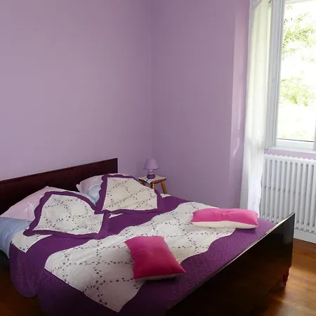 L'acacia Du Rouergue La Rouquette