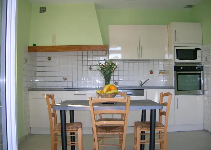 L'acacia Du Rouergue *